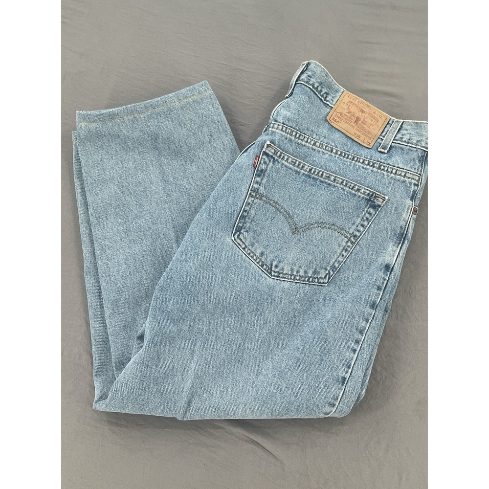 Vintage Levi's 560 Loose Fit Tapered Leg Jeans Light Wash Cotton Denim W38xL28